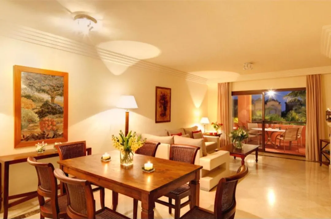 Apartment Paradis Au Bord De Mer Marbella Spain